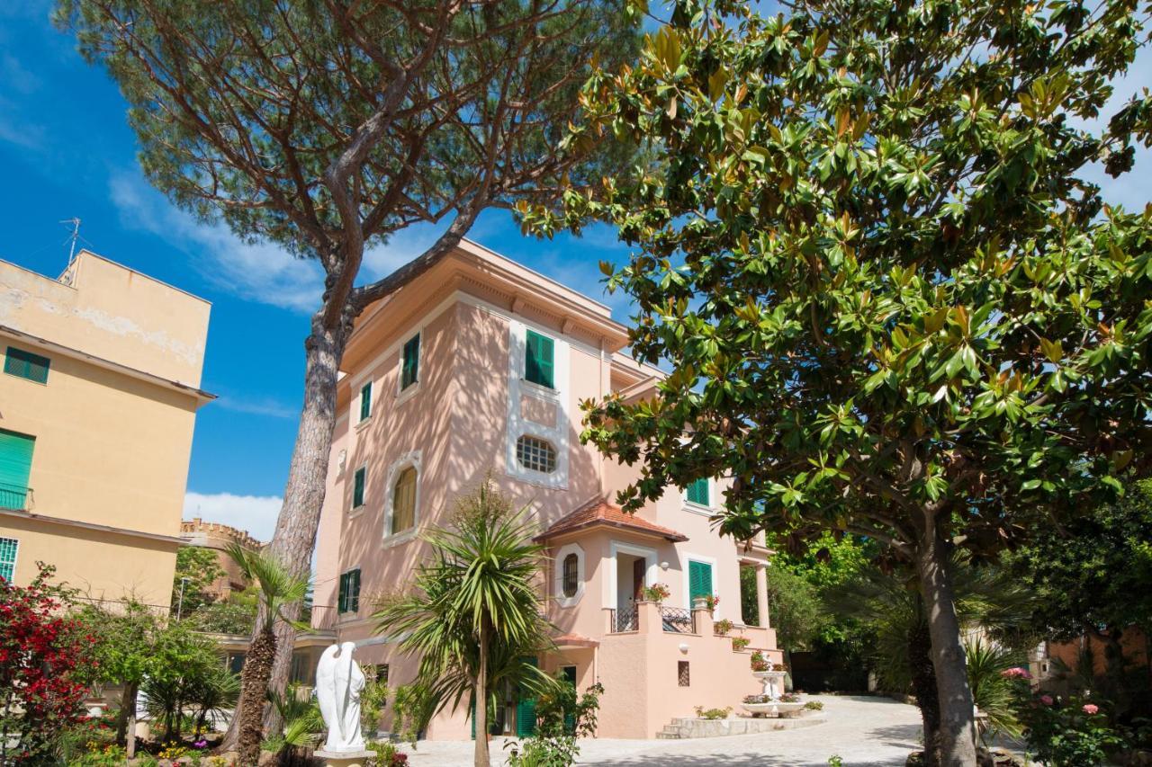 Ostello San Luigi Orione Anzio Exteriör bild